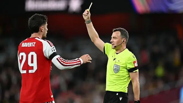 What are the yellow card suspension rules in Champions League?